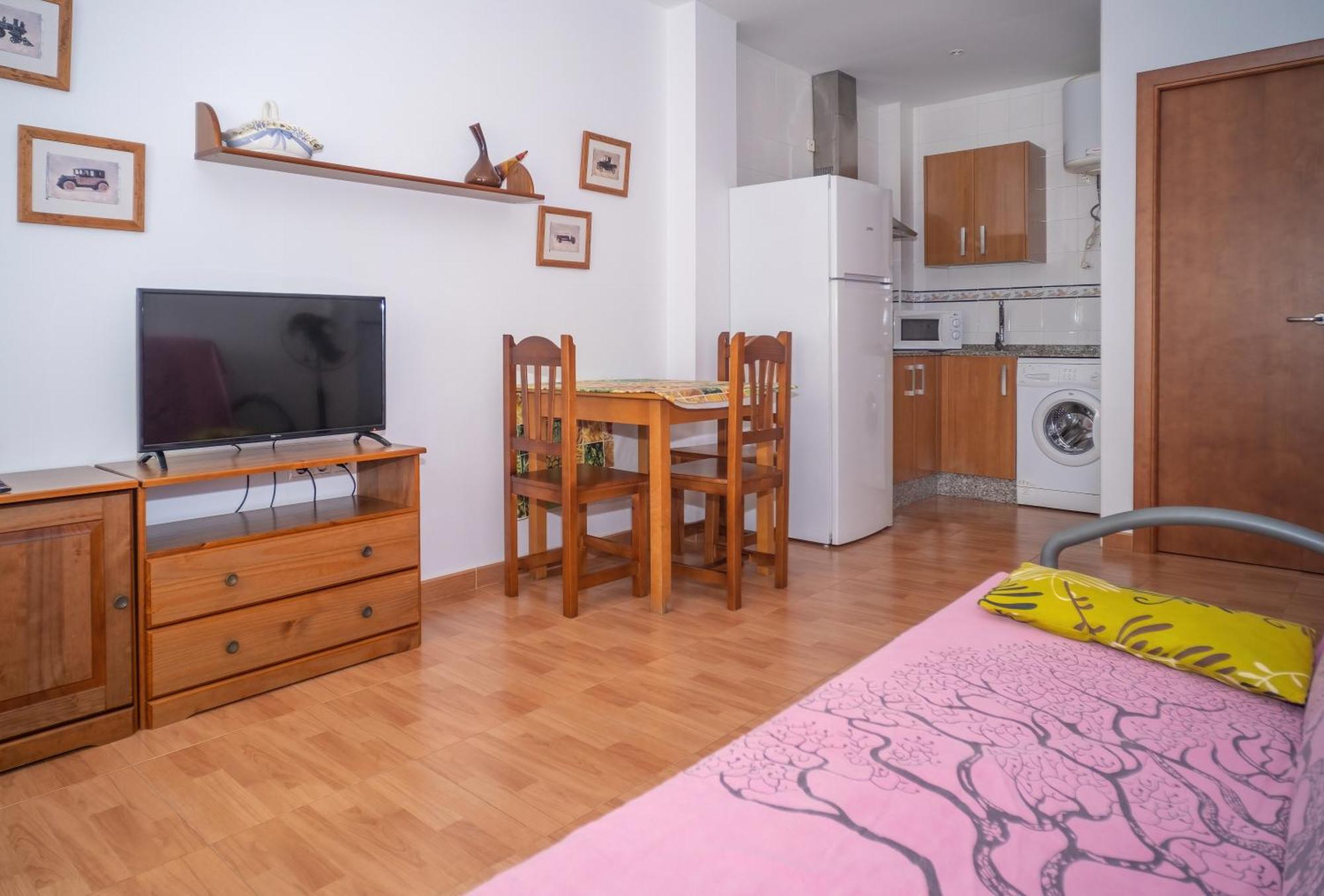 קוניל דה לה פרונטרה Apartamentos Tranquilos Conil Facil Aparcamiento מראה חיצוני תמונה